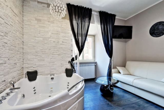 Superior Suite, Hot Tub