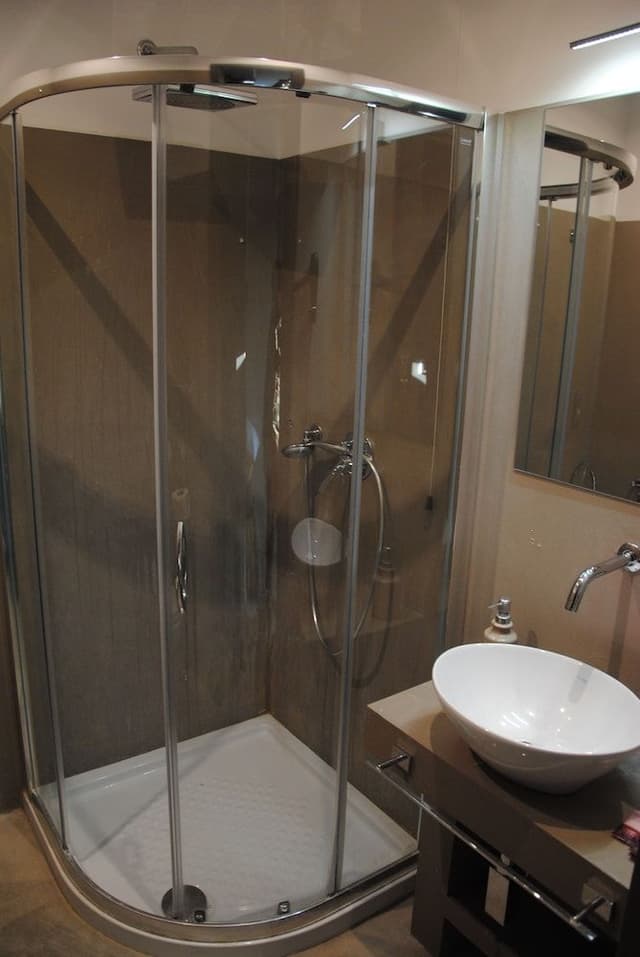 Standard Double Room (via Catone 21)