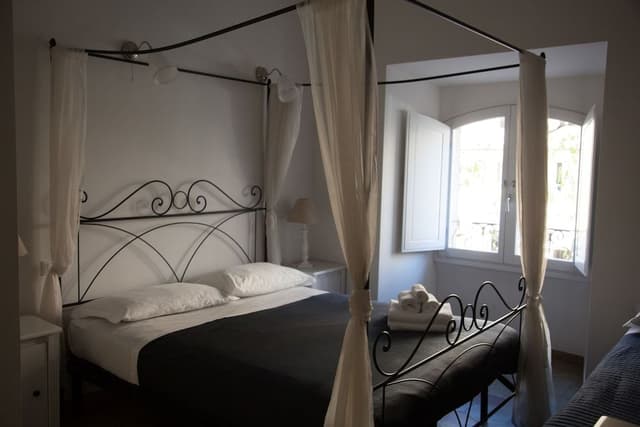 Superior Room (via leone IV 38)