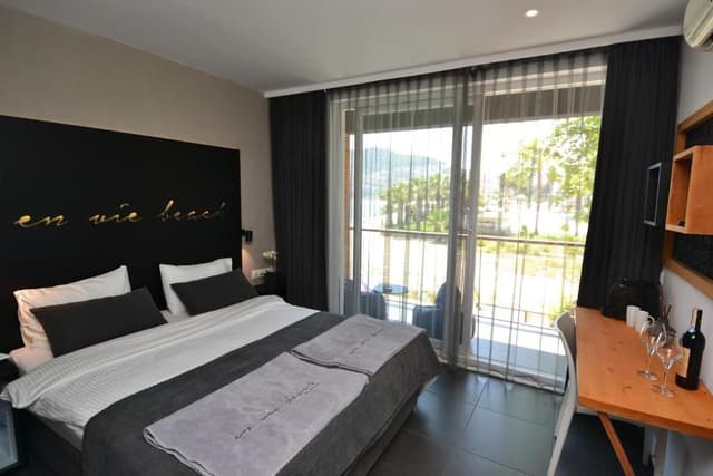 King Room with Sea View