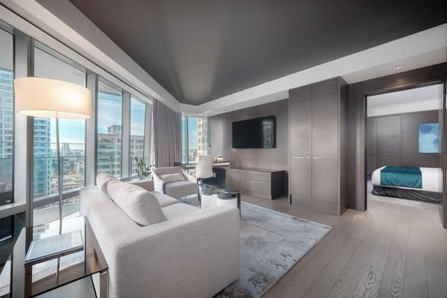 Executive One Bedroom Suite (King + Balcony + Bath)
