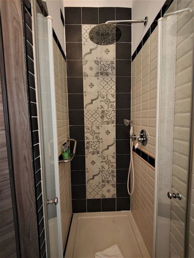Single Apartment