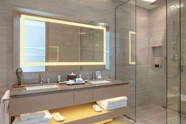 ONE BEDROOM SUITE W/PRIVATE POOL AND SEA VIEW