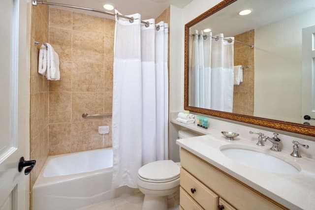 Condo, 2 Bedrooms