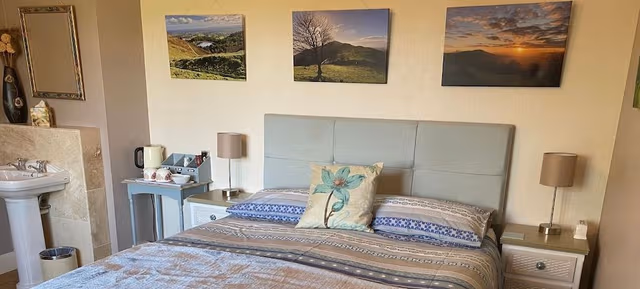 Double Room, Private Bathroom (Swan or/and Hanley)