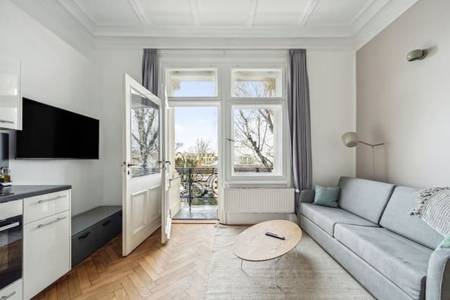 Two-bedroom Suite + balcony