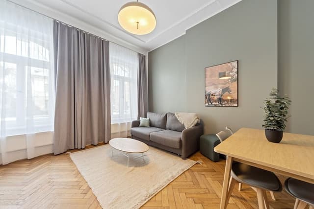 Two-Bedroom Suite (Ground Floor)