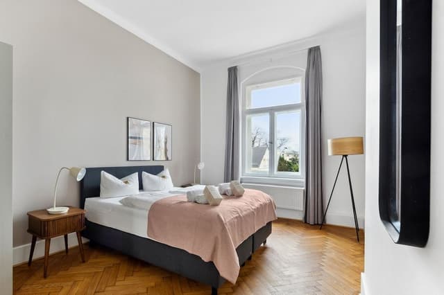 Two-bedroom Suite + balcony