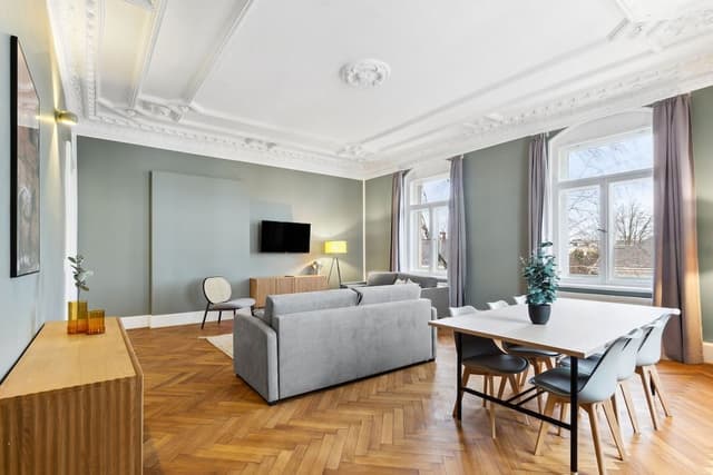 Two-Bedroom Suite