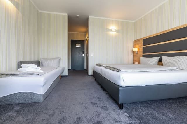 Triple Room, Lake View