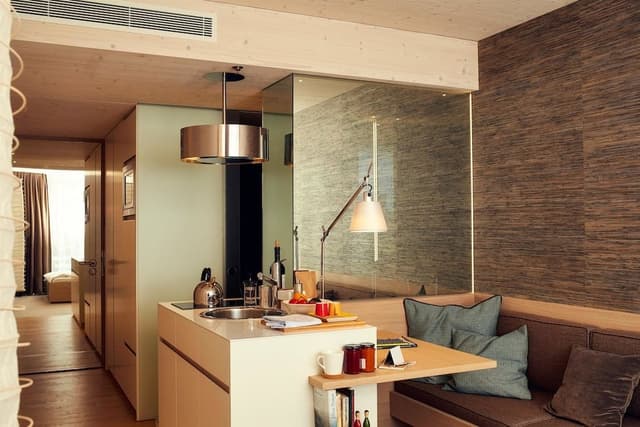 Business Single Apartment