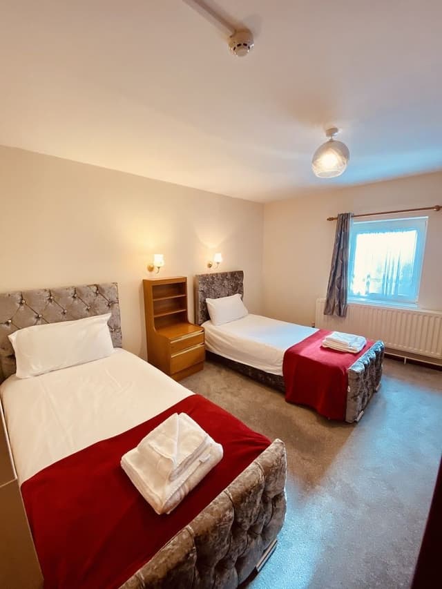 Twin Room, Ensuite