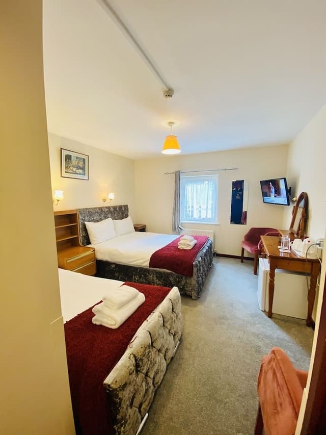 Family Room, Ensuite