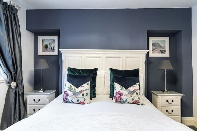 Double Room, Ensuite (Room 16)