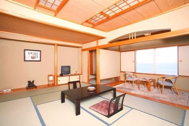 Japanese-Style Room Ocean View, Non-Smoking