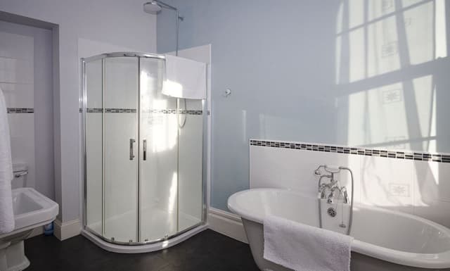 Deluxe Suite, Ensuite, Sea View