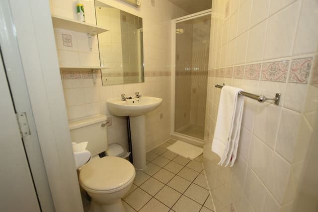 Triple Room, Ensuite