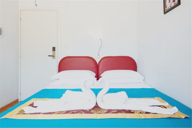 Classic Double Room, Ensuite