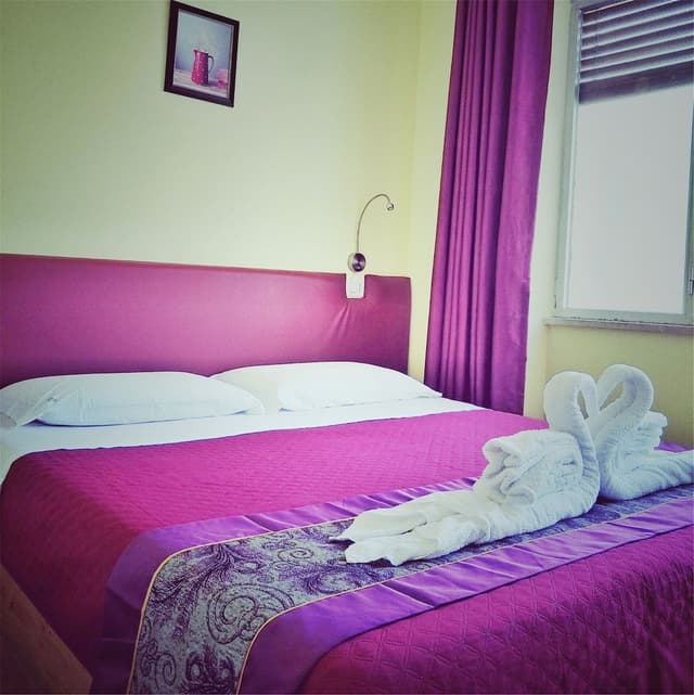 Classic Double Room, Ensuite