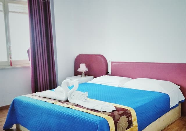 Classic Double Room, Ensuite