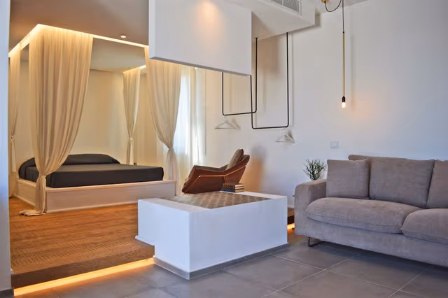 Suite, Hot Tub, Garden View