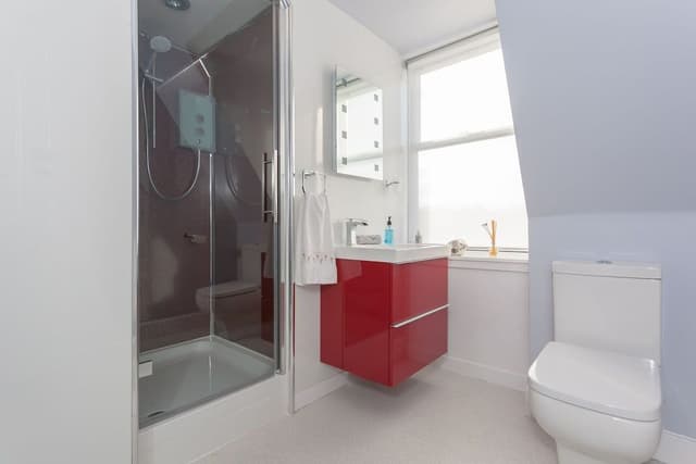 Twin Room, Private Bathroom