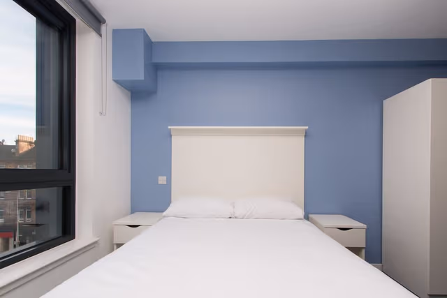 Studio, Kitchenette (3/4 Double Bed - 120cm wide)