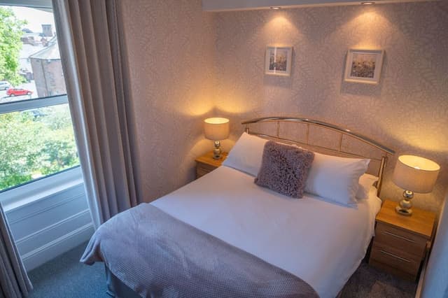 Standard Double Room, Ensuite