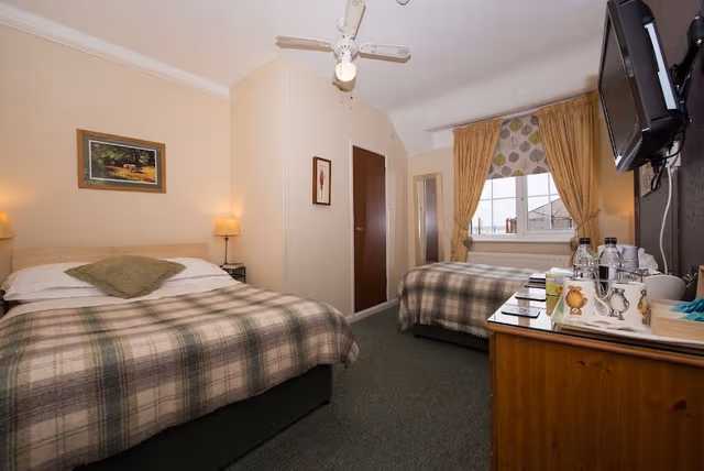 Family Room, Ensuite