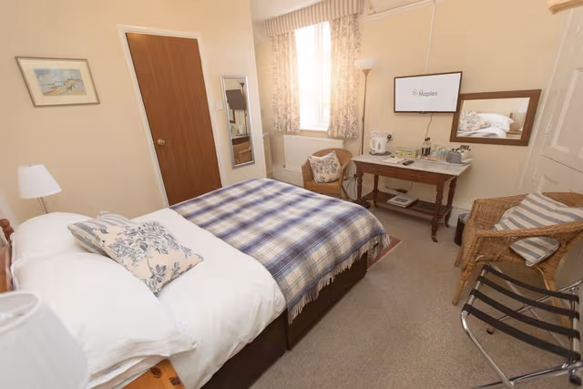 Standard Double Room, Ensuite