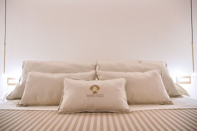 Superior Studio Suite, 1 Double Bed, Tower