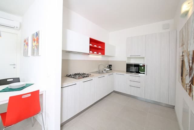 Apartment, 2 Bedrooms (Plus)