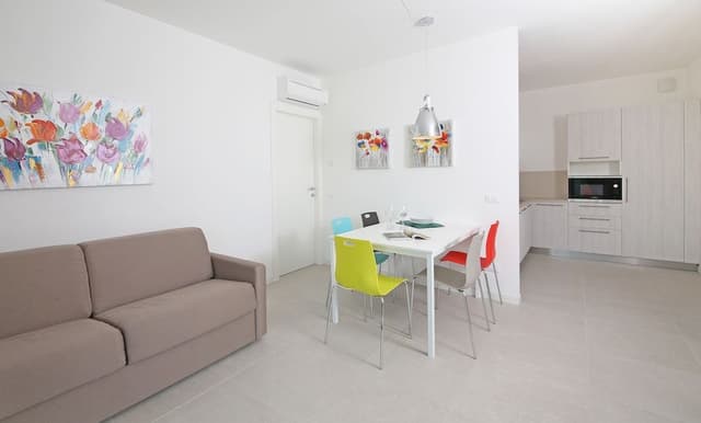 Apartment, 2 Bedrooms (Plus)