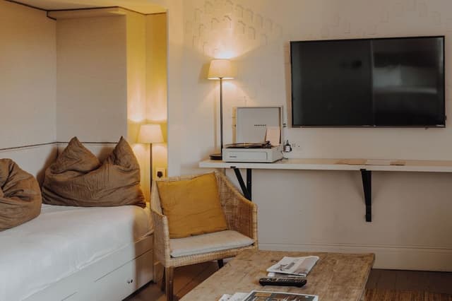 Henrietta Room