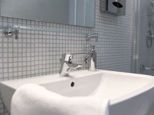 Suite, 1 Bedroom, Accessible (Second floor)
