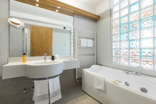 Suite, Terrace
