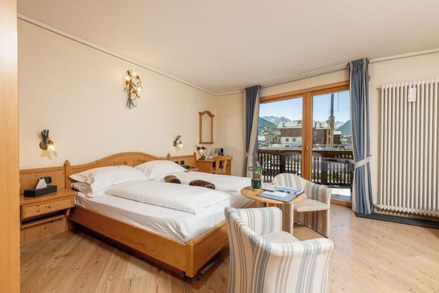 Deluxe Room, Balcony