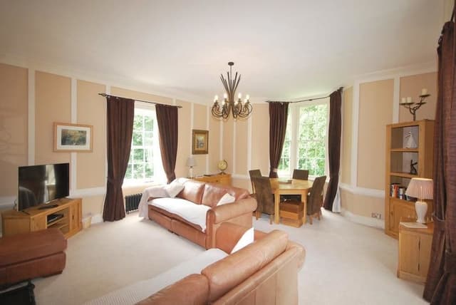 Deluxe Apartment, 3 Bedrooms, River View, Overwater