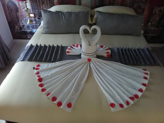 Deluxe Quadruple Room, 1 King Bed with Sofa bed