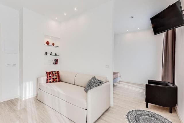 Deluxe Room, Balcony