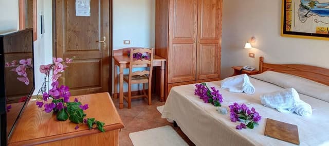 Classic Quadruple Room, 1 Bedroom, Balcony