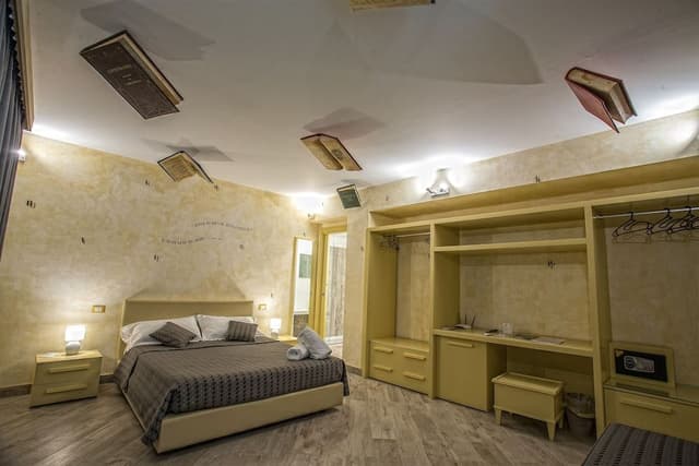 Exclusive Triple Room