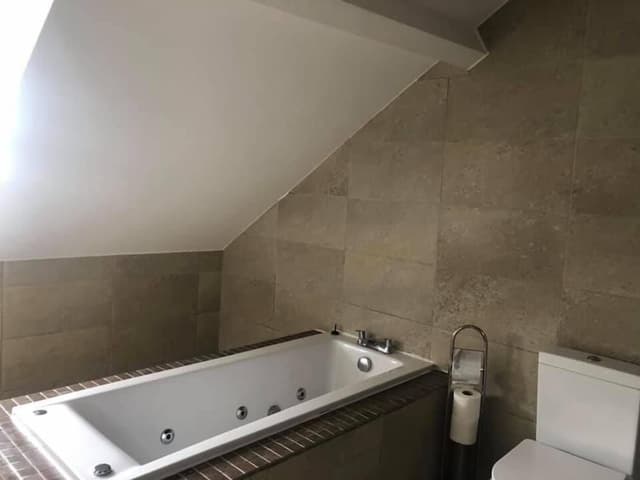 Luxury Apartment, Ensuite, Sea View (Apartment 3 - 8 Berth	)