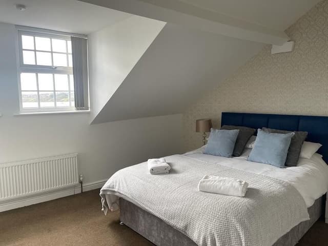 Luxury Apartment, Ensuite, Sea View (Apartment 3 - 8 Berth	)
