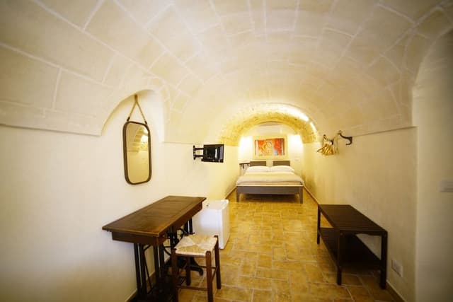 Double Room (U Cammarin)