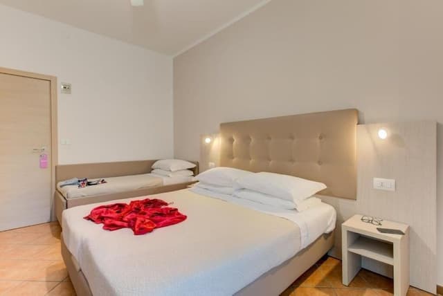 Standard Triple Room, Balcony