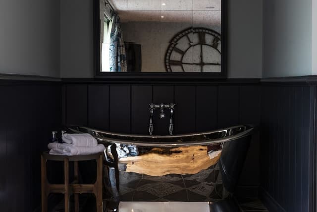 Luxury Suite, Accessible, Ensuite (Great Ouse)
