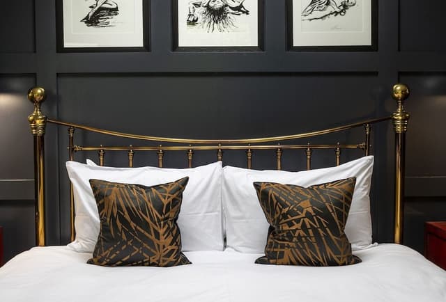 Luxury Suite, Accessible, Ensuite (Great Ouse)