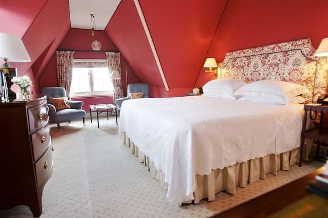 Superior Room, Lake View