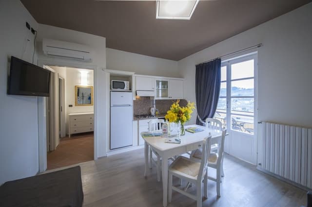 Suite, 2 Bedrooms